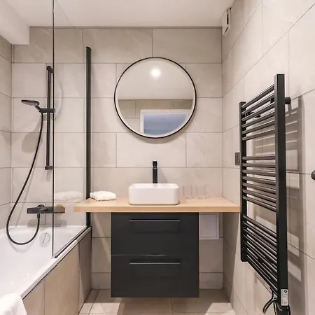 Urban Retreat Brand-new Duplex 2-bedroom