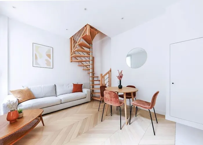 Urban Retreat Brand-new Duplex 2-bedroom