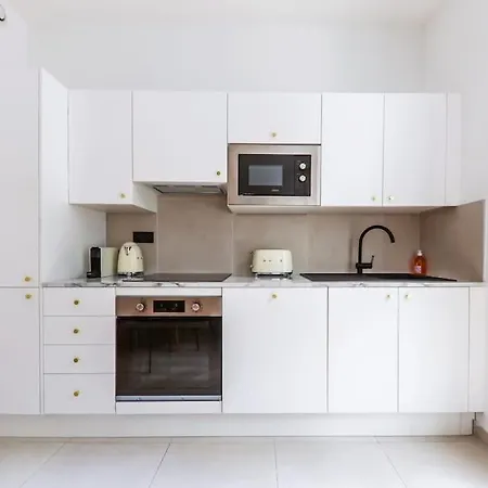 Urban Retreat Brand-new Duplex 2-bedroom 公寓